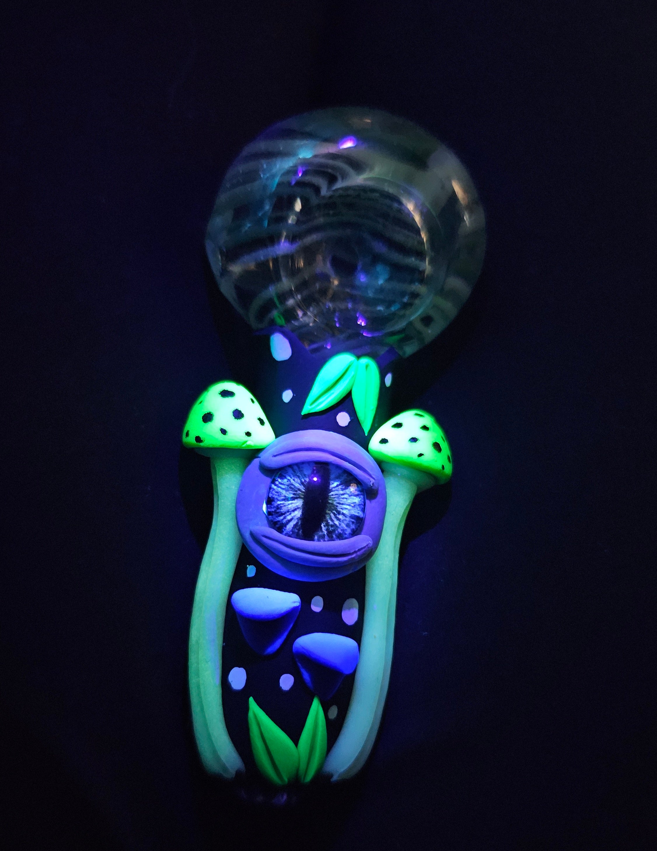 Green and purple mushroom eye bowl
