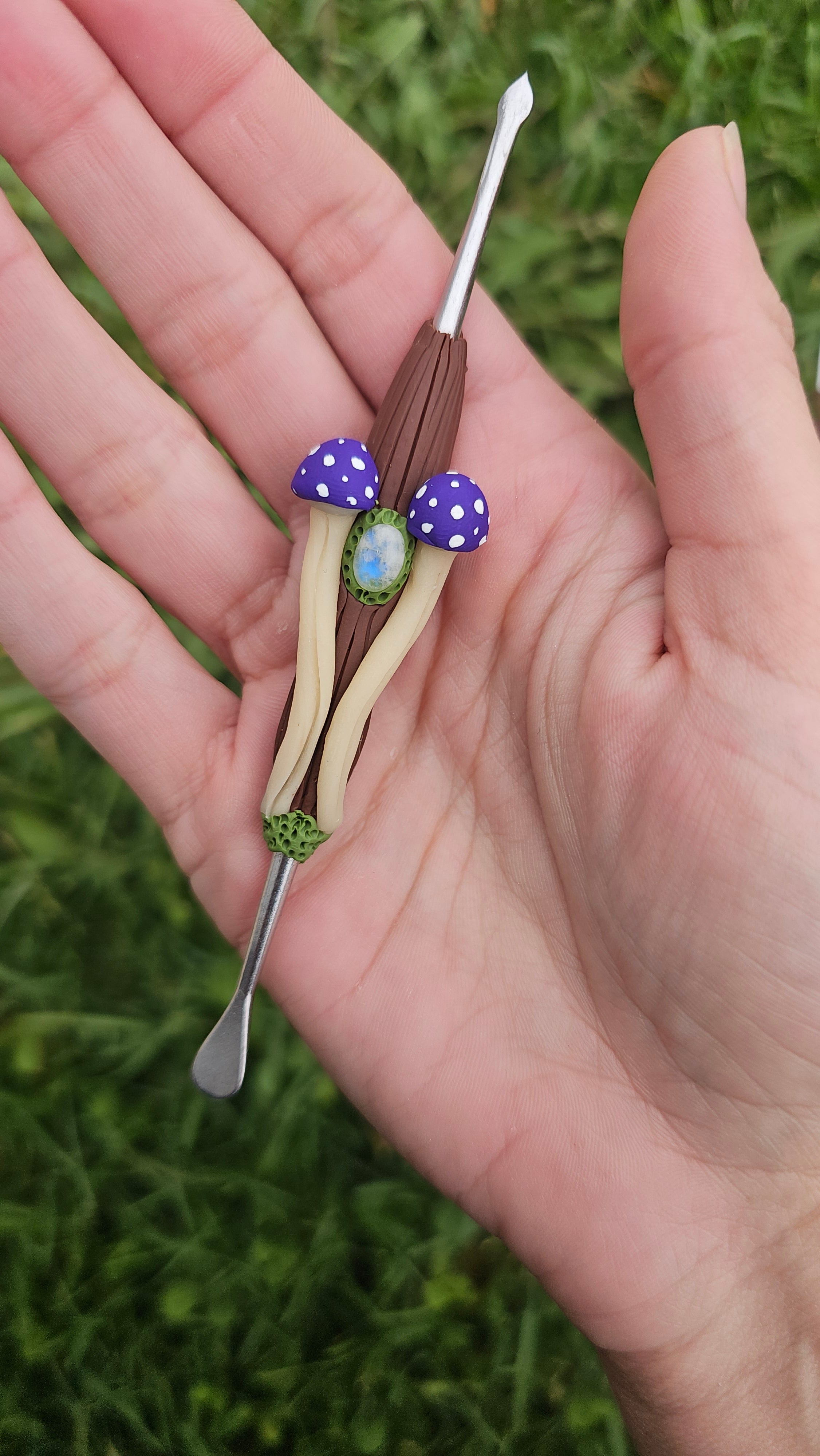 Moonstone purple mushroom dab tool