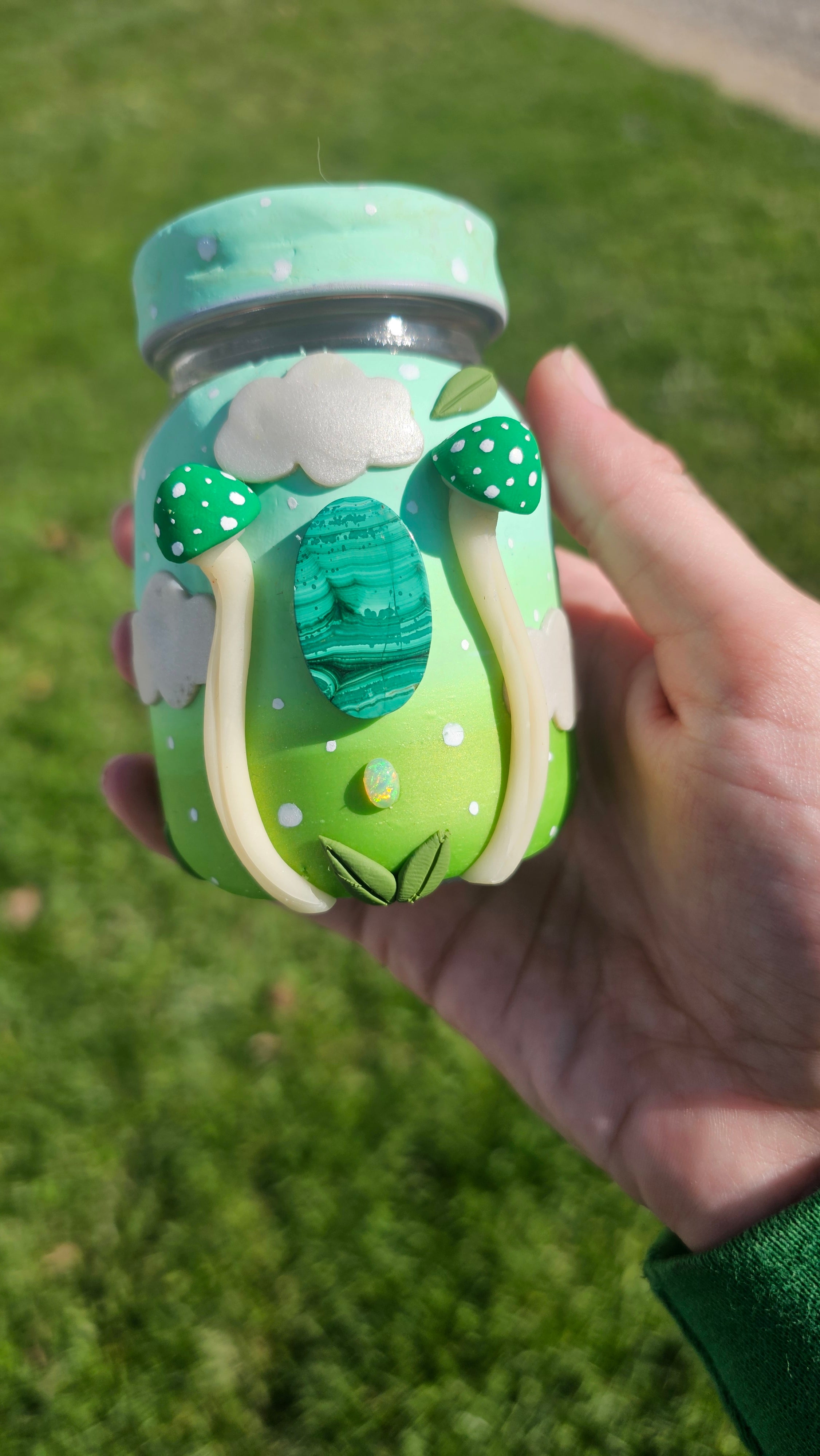 Malachite green mushroom jar