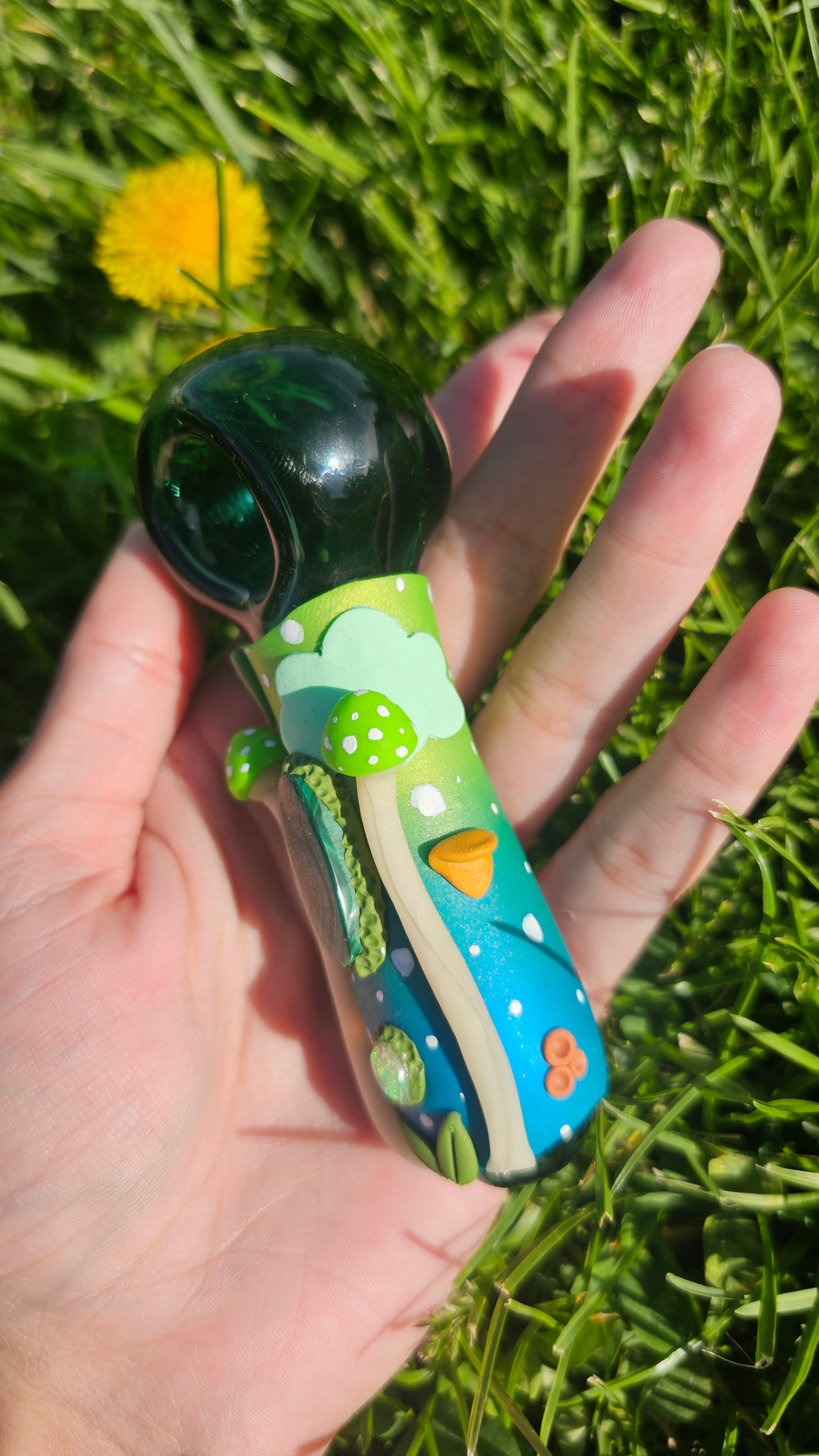 Malachite Ethiopian opal glow in the dark green muchroom bowl